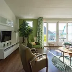 Apartment Strandslag 207 Aan Zee *