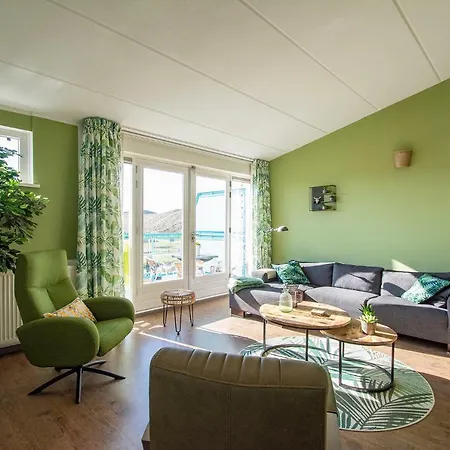 Strandslag 207 Aan Zee Apartment